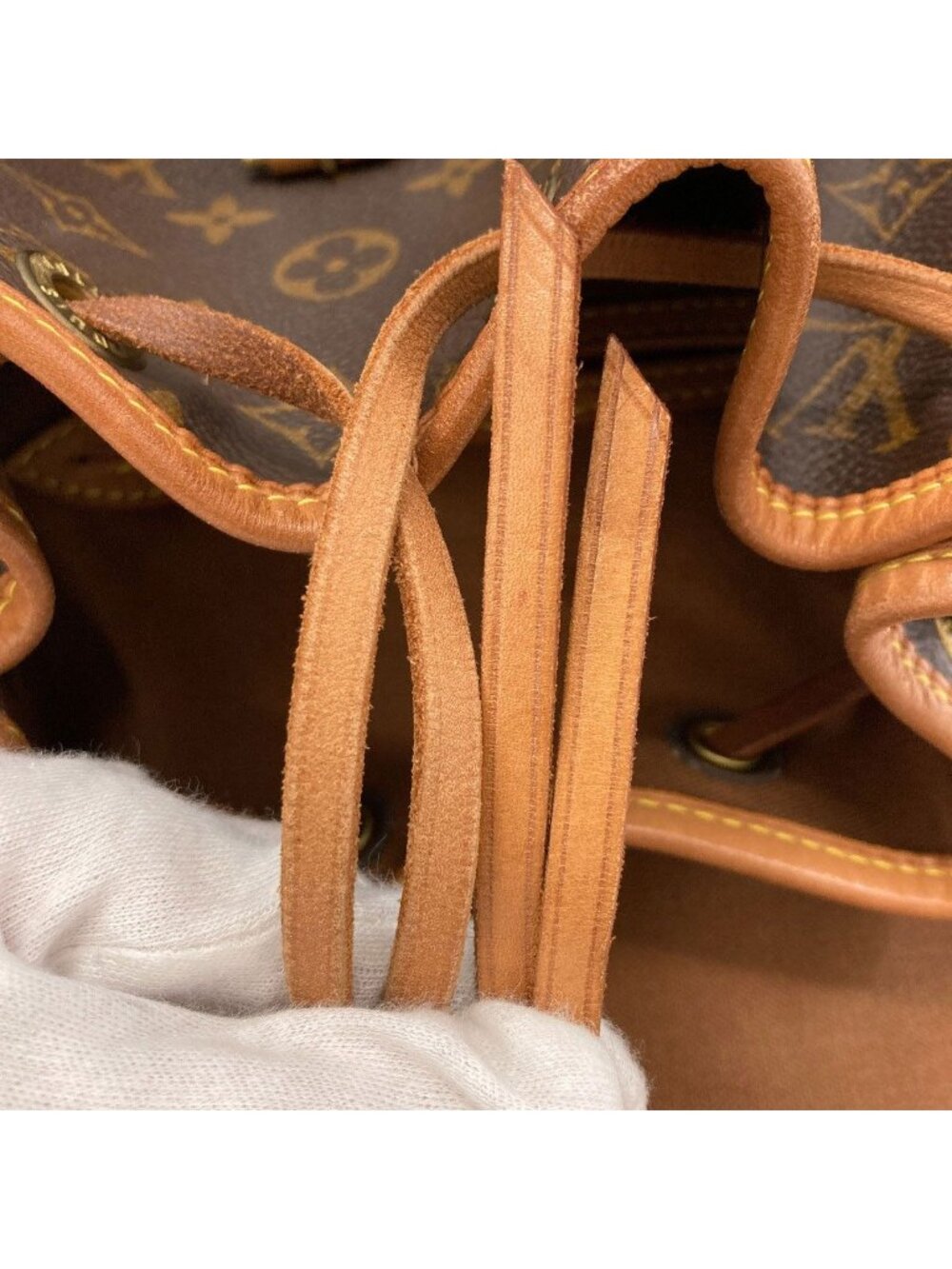 Louis Vuitton Montsouris Middle Backpack Monogram Canvas - Picture 14 of 15